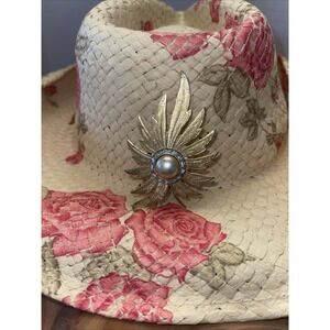 Boucher Flower Brooch Pin Faux Pearl Gold Tone Floral Classic Signed Vintage